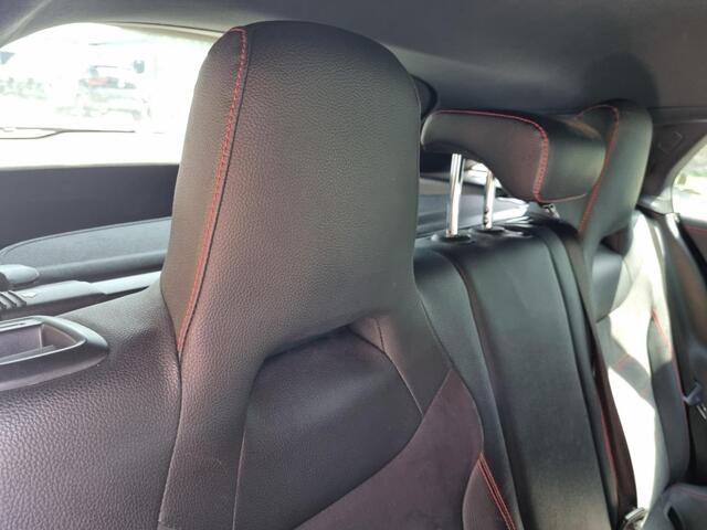 Mercedes-Benz CLA-KLASSE CLA 200 DCT AMG Line Led Stoelver Navi ( MOTORSCHADE )