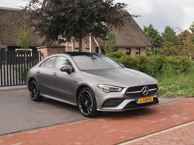 Mercedes-Benz CLA-KLASSE 250 e Premium Plus | Panoramadak | Lederen Bekleding | Burmester | 360°-camera | NL-Auto |