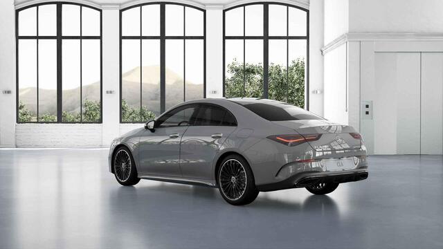 Mercedes-Benz CLA-KLASSE Coupé 180 Business Solution AMG | Panoramaschuifdak | AMG Line Plus | MANUFAKTUR Alpinegrijs | Night pakket | Head-up display | 360° camera | 19"AMG velgen Multispaaks