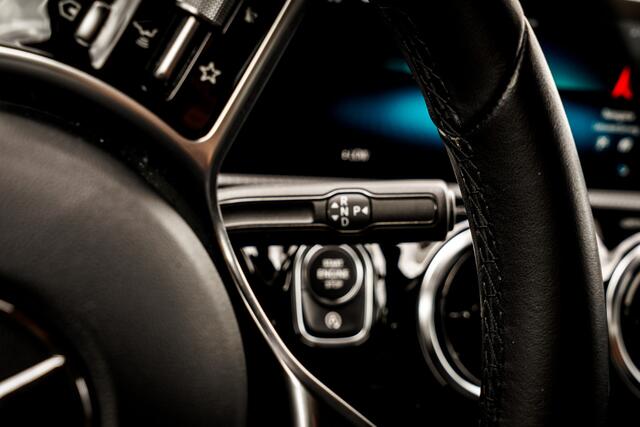 Mercedes-Benz CLA-KLASSE Shooting Brake 180 Automaat Bus. Solution | Widescreen | 18 inch LMV | Sportstoelen | PDC | Navi