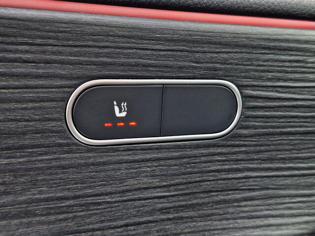 Mercedes-Benz CLA-KLASSE Shooting Brake 180 Star Edition AMG | Matgrijs | Nightpakket | Panoramadak | Dodehoekassistent | Apple CarPlay | Android Auto | Sfeerverlichting | Stoelverwarming | Achteruitrijcamera | Elektrisch Inklapbare Buitenspiegels