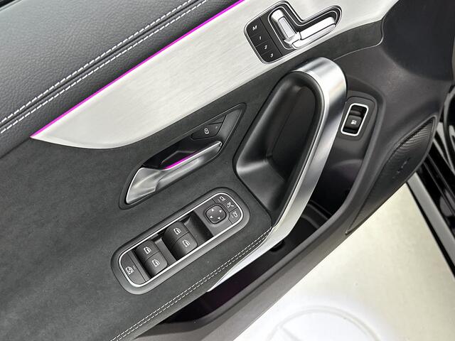 Mercedes-Benz CLA-KLASSE Shooting Brake 250 e Business Solution AMG | Trekhaak | Nightpakket | Premium Pakket | Parkeerpakket met 360°-camera | KEYLESS GO | Antidiefstalpakket GUARD 360° Plus | EASY PACK achterklep | Head-up display | Dodehoekassistent |