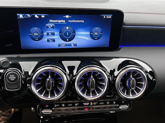 Mercedes-Benz CLA-KLASSE 250 e Business Solution AMG | Smartphone integratie | Panoramaschuifdak | Stoelverwarming voor | Multibeam LED | KEYLESS GO | Draadloos oplaadsysteem voor smartphone |