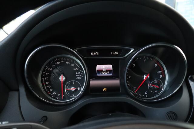 Mercedes-Benz CLA-KLASSE Shooting Brake 180 d Business | SPORTSTOELEN | CAMERA | CRUISE | NAVI |