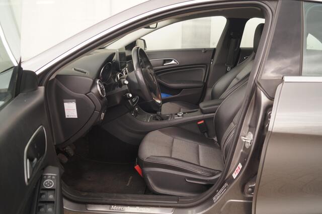 Mercedes-Benz CLA-KLASSE 180d Edition -NAVI-AIRCO-PDC-CRUISE-