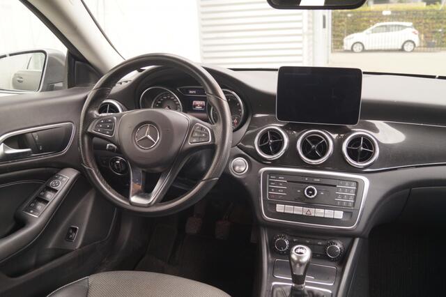 Mercedes-Benz CLA-KLASSE 180d Edition -NAVI-AIRCO-PDC-CRUISE-