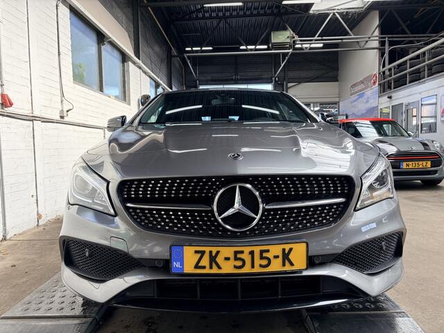 Mercedes-Benz CLA-KLASSE 180 AMG-Line Nightpakket Cruise Clima Navi NL Auto