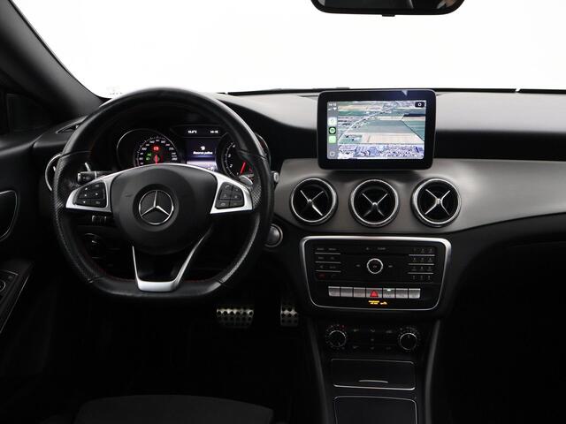 Mercedes-Benz CLA-KLASSE Shooting Brake 180 AMG NIGHT + PANORAMA SCHUIFDAK | APPLE CARPLAY | CAMERA | STOELVERW. |