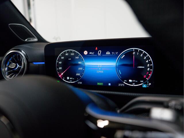 Mercedes-Benz CLA-KLASSE CLA 250 e AMG Line | NIGHT | Burmester | Rij-assistent | Leder