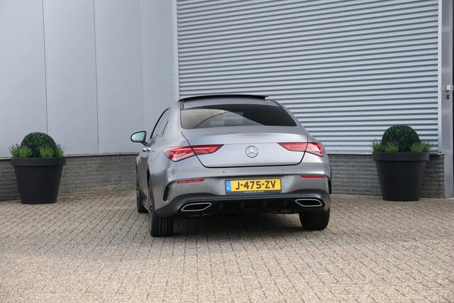 Mercedes-Benz CLA-KLASSE 200 164PK AMG Night Aut. Pano|Trekh|Elek stoelen|Mat|Sfeervl