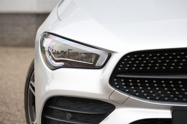 Mercedes-Benz CLA-KLASSE 250 e AMG Night Edition NAP|Pano|360cam|Head up|Sfeerv|Keyless