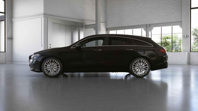 Mercedes-Benz CLA-KLASSE Shooting Brake 180 Luxury | Panoramadak | Distronic | Getint glas | Stoelverwarming |