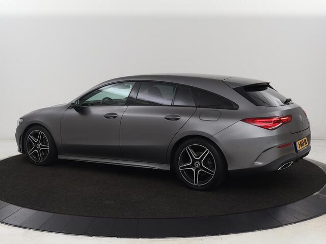 Mercedes-Benz CLA-KLASSE 180d Business Solution AMG | Stoelverwarming | Carplay | Camera | Leder/Alcantara | Navigatie | Widescreen | Sfeerverlichting | Designo Mountaingrijs Magno