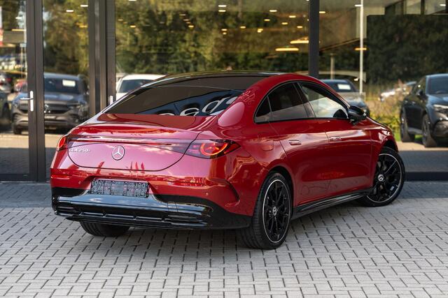Mercedes-Benz CLA-KLASSE 250+ Launch Edition 85 kWh | Night | Panoramadak | DISTRONIC | Achteruitrijcamera | Dodehoekassistent |
