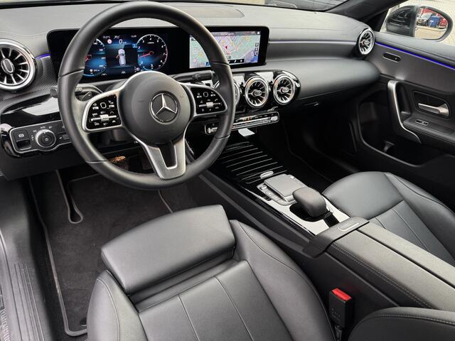 Mercedes-Benz CLA-KLASSE Shooting Brake 200 Business Solution Luxury NL-Auto, Adapt. Cruise Control!