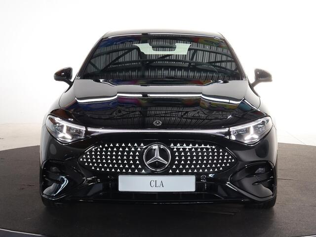 Mercedes-Benz CLA-KLASSE 250+ Launch Edition 85 kWh | AMG | Night | Panoramadak | 19" lichtmetalen velgen | Sfeerverlichting |