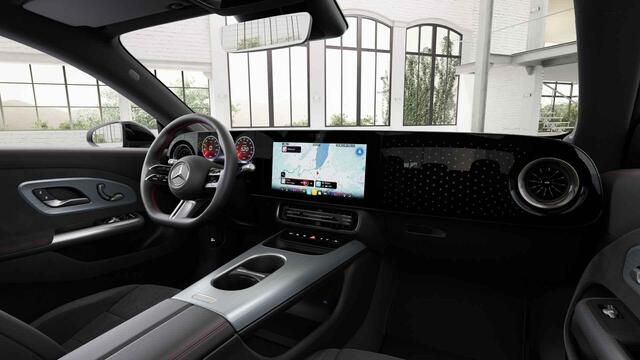 Mercedes-Benz CLA-KLASSE 250+ Launch Edition 85 kWh | Panoramadak | Stoelverwarming | Nightpakket | DISTRONIC | Achteruitrijcamera | Dodehoekassistent | Trekhaak |