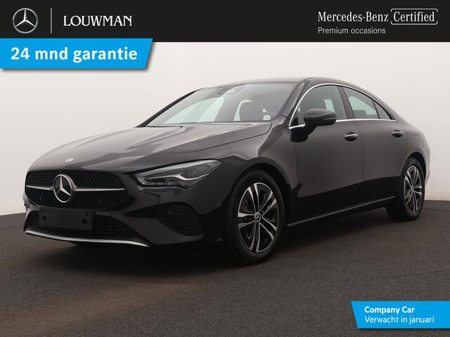 Mercedes-Benz CLA-KLASSE 180 Star Edition LIMITED | Dodehoekassistent | KEYLESS GO | Parkeerpakket met achteruitrijcamera | USB pakket plus | Spiegelpakket | Verwarmde stoelen vooraan |