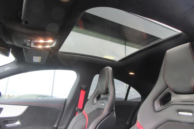 Mercedes-Benz CLA-KLASSE AMG 35 4MATIC, Distronic Plus, Panoramadak