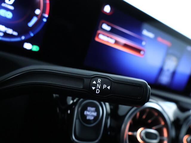 Mercedes-Benz CLA-KLASSE 250 e Premium Plus | Memory Pakket | Panoramadak | Sfeerverlichting | Inclusief 24 maanden MB Certified garantie voor Europa.