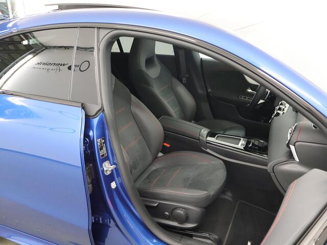 Mercedes-Benz CLA-KLASSE 250 e AMG Line | Night | Panoramadak | Stoelverwarming | Achteruitrijcamera |