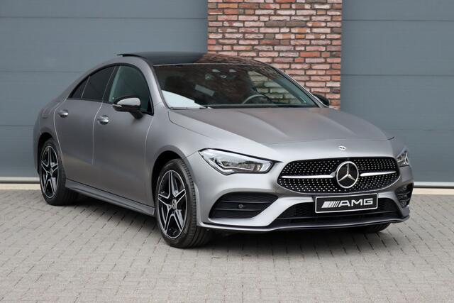 Mercedes-Benz CLA-KLASSE 250 e AMG Line | Distronic+ | Panoramadak | Memory | Burmester | HUD | Surround Camera | Keyless Go | Nightpakket | Augmented Reality |