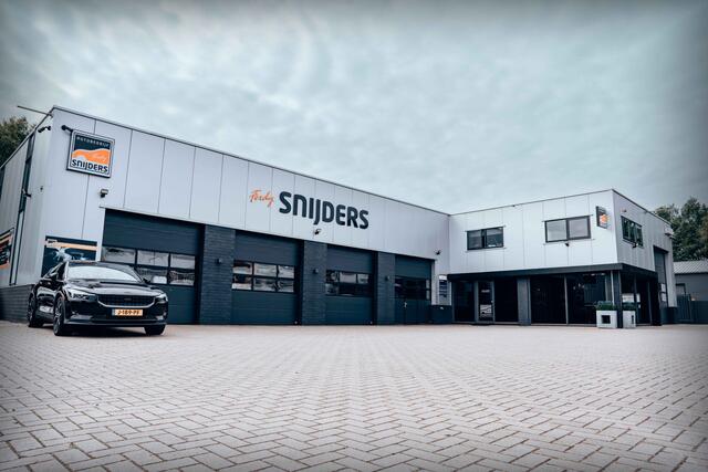 Mercedes-Benz CLA-KLASSE Shooting Brake AMG, OrigNL 1e Eig. | Pano | Ambilight | Elekt.klep | DAB+ | Apple Car Play - RIJKLAAR