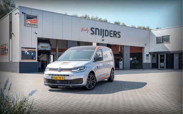 Mercedes-Benz CLA-KLASSE Shooting Brake AMG, OrigNL 1e Eig. | Pano | Ambilight | Elekt.klep | DAB+ | Apple Car Play - RIJKLAAR