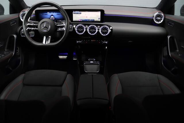 Mercedes-Benz CLA-KLASSE Shooting Brake 250 e AMG Line | Facelift | Distronic | Surround Camera | Verwarmd Stuurwiel | Keyless Go | Sfeerverlichting | Apple Carplay/Android Auto | Multibeam LED |