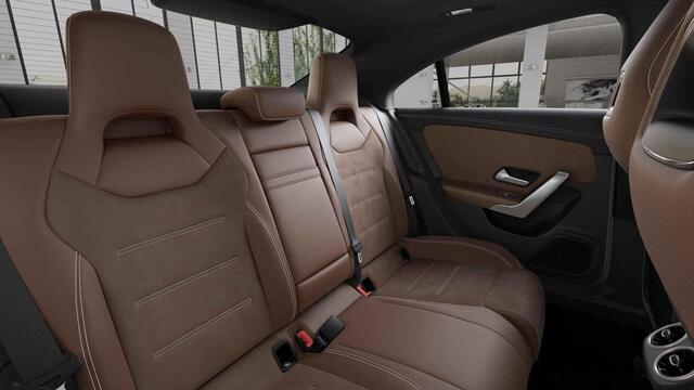 Mercedes-Benz CLA-KLASSE 180 Star Edition AMG Line