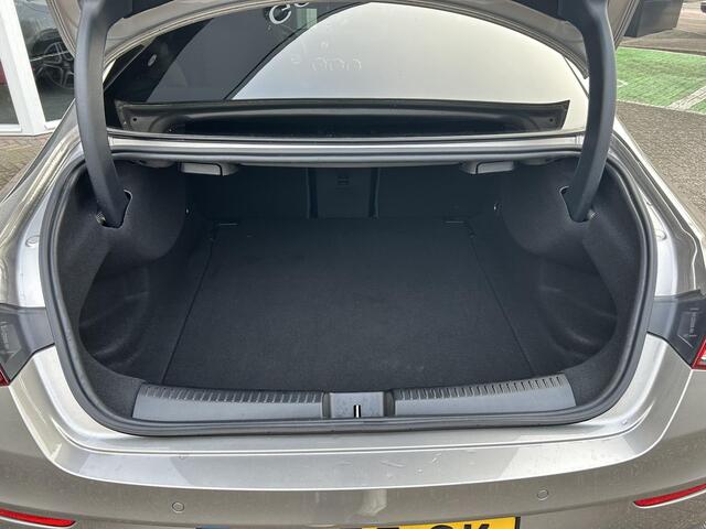 Mercedes-Benz CLA-KLASSE 200 Business Solution AMG | Memorypakket | Stoelverwarming | Panoramadak