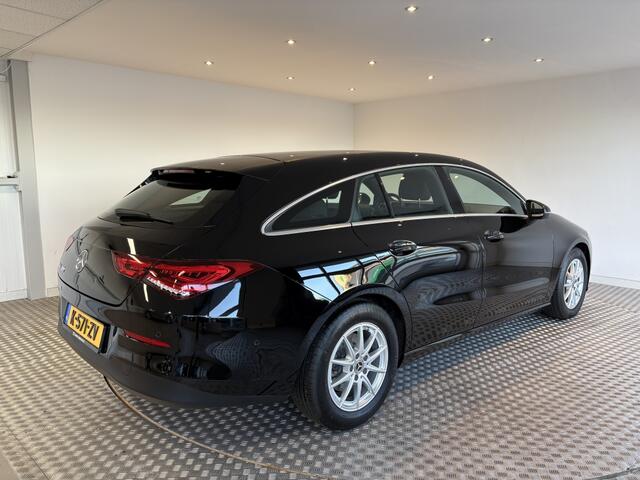 Mercedes-Benz CLA-KLASSE Shooting Brake 180 Business Solution