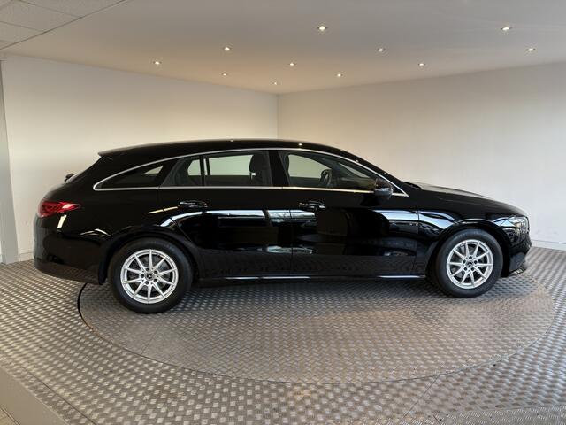 Mercedes-Benz CLA-KLASSE Shooting Brake 180 Business Solution