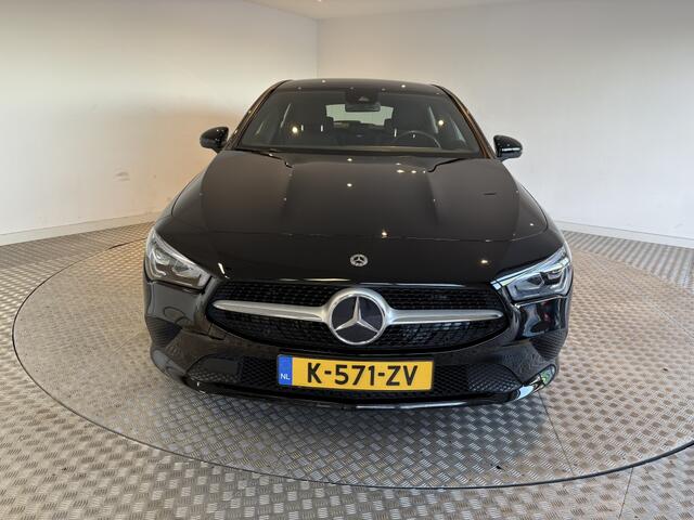 Mercedes-Benz CLA-KLASSE Shooting Brake 180 Business Solution