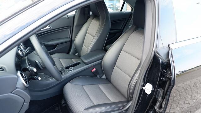 Mercedes-Benz CLA-KLASSE 200 Ambition Navi/Led/1e eig/Cruise