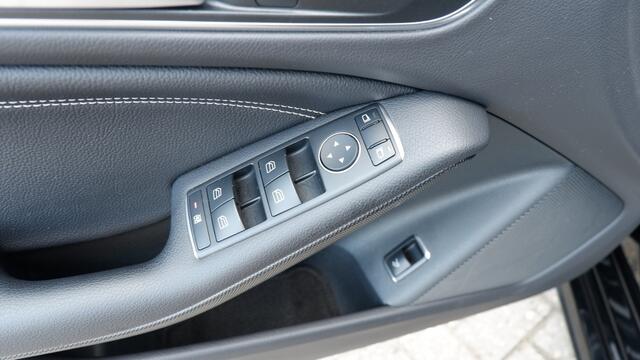 Mercedes-Benz CLA-KLASSE 200 Ambition Navi/Led/1e eig/Cruise