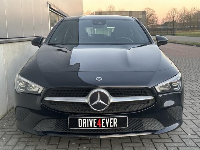 Mercedes-Benz CLA-KLASSE Shooting Brake 180 d Bns Sol. Lux. Aut WIDESCREEN CAMERA PDC SPORTVELGEN