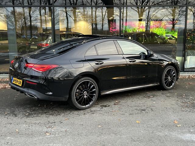 Mercedes-Benz CLA-KLASSE 250e AMG // Memory Stoelen // 360 Camera // Panoramadak // Sfeerverlichting // 19" AMG Velgen // Nightpakket // MultiBeam LED