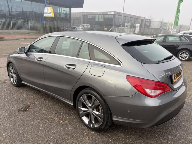 Mercedes-Benz CLA-KLASSE Shooting Brake 180 Business Solution AMG