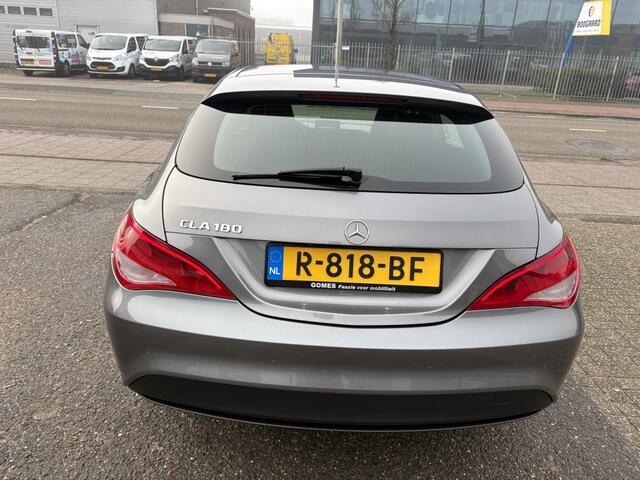 Mercedes-Benz CLA-KLASSE Shooting Brake 180 Business Solution AMG