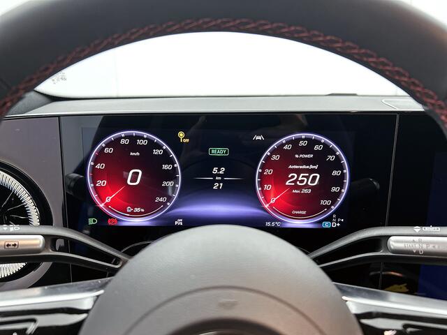 Mercedes-Benz CLA-KLASSE 250+ Launch Edition 85 kWh | Multibeam LED | Panoramadak | Warmtepomp | Memorypakket voorstoelen | Adaptieve Cruisecontrol | Nightpakket | 19 inch AMG velgen | Antidiefstal pakket URBAN GUARD |