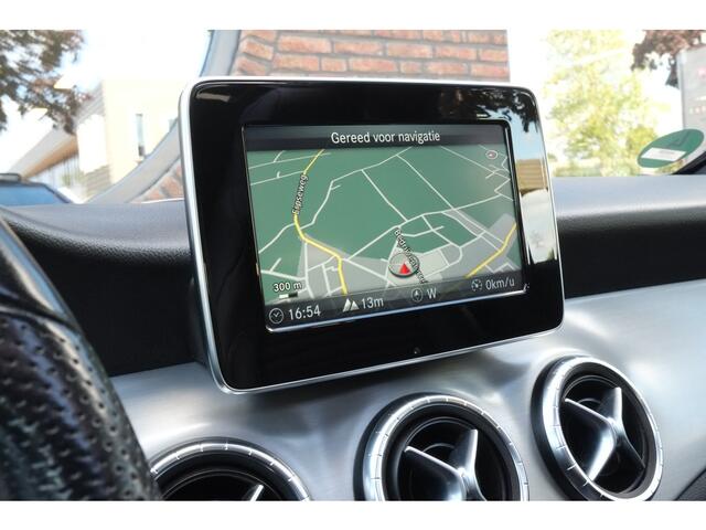 Mercedes-Benz CLA-KLASSE Shooting Brake 180 Business Solution AMG Panoramadak