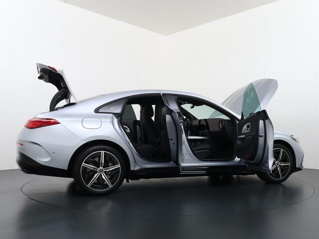 Mercedes-Benz CLA-KLASSE 250+ Launch Edition 85 kWh Accu | Memorystoelen | Warmtepomp | Multibeam Led | Stoelverwarming Voorin | Distronic Cruise Control | Achteruitrijcamera | Nightpakket | Dodehoekassistent
