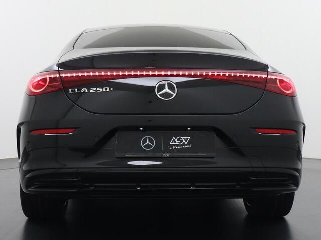 Mercedes-Benz CLA-KLASSE 250+ Launch Edition 85 kWh Accu | Memorystoelen | Warmtepomp | Multibeam Led | Stoelverwarming Voorin | Distronic Cruise Control | Achteruitrijcamera | Nightpakket | Dodehoekassistent