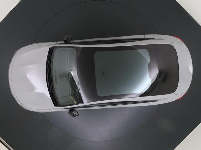Mercedes-Benz CLA-KLASSE 250+ Launch Edition 85 kWh Accu | Trekhaak Wegklapbaar | Memorystoelen | Warmtepomp | Multibeam Led | Stoelverwarming Voorin | Distronic Cruise Control | Achteruitrijcamera | Nightpakket | Dodehoekassistent