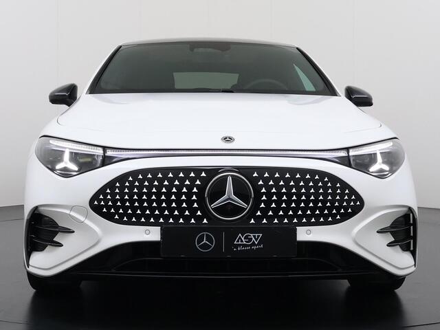 Mercedes-Benz CLA-KLASSE 250+ Launch Edition 85 kWh Accu | Trekhaak Wegklapbaar | Memorystoelen | Warmtepomp | Multibeam Led | Stoelverwarming Voorin | Distronic Cruise Control | Achteruitrijcamera | Nightpakket | Dodehoekassistent