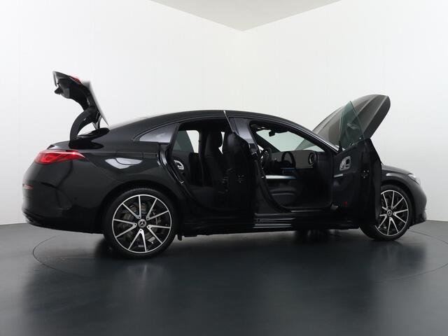 Mercedes-Benz CLA-KLASSE 250+ Launch Edition 85 kWh Accu | Trekhaak Wegklapbaar | Memorystoelen | Warmtepomp | Multibeam Led | Stoelverwarming Voorin | Distronic Cruise Control | Achteruitrijcamera | Nightpakket | Dodehoekassistent