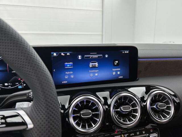 Mercedes-Benz CLA-KLASSE Shooting Brake 250 e Business Solution AMG | Nightpakket | Panoramaschuifdak | Advanced sound system | Stoelverwarming voorstoelen | Multibeam LED | Smartphone integratie | KEYLESS-GO comfortpakket |