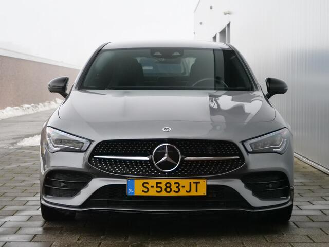 Mercedes-Benz CLA-KLASSE 200 AMG Line 164 Pk Automaat Navigatie / Stoelverwarming / ACC / Camera