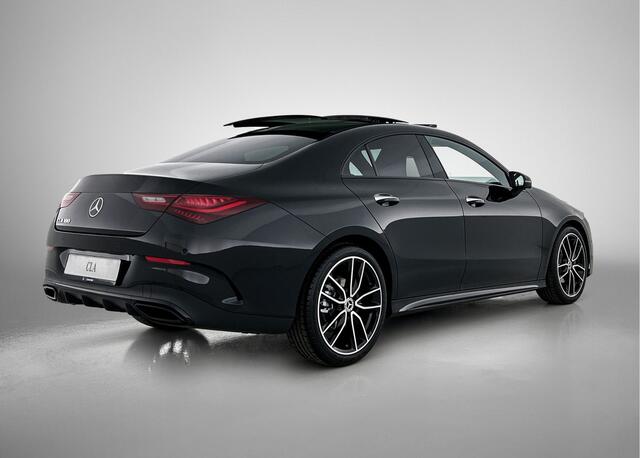 Mercedes-Benz CLA-KLASSE 180 Business Solution AMG | AMG Line Plus pakket | Smartphone integratie | Panoramaschuifdak | 360° camera | Advanced sound system | Head-up display | 19 inch AMG velgen |